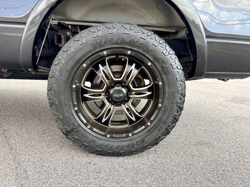 Used 2014 Ford F150 Lariat w/ Equipment Group 501A Mid AWD/4WD image 35