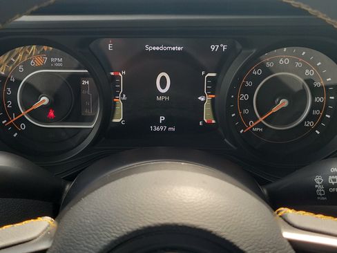 Used 2024 Jeep Wrangler Unlimited Sport AWD/4WD image 20
