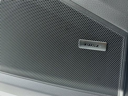New 2026 Porsche Cayenne Coupe AWD/4WD image 12