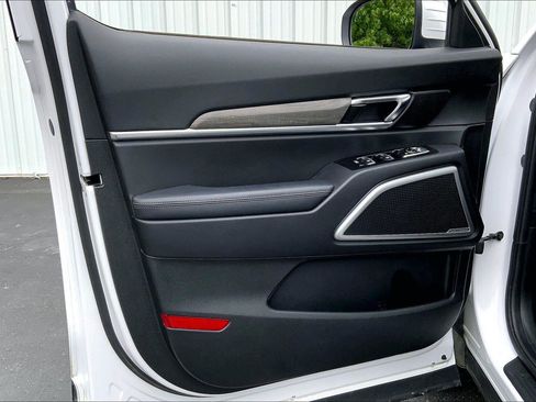 Used 2022 Kia Telluride EX w/ EX Premium Package AWD/4WD image 21