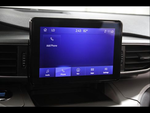 Used 2023 Ford Explorer XLT w/ Equipment Group 202A AWD/4WD image 13
