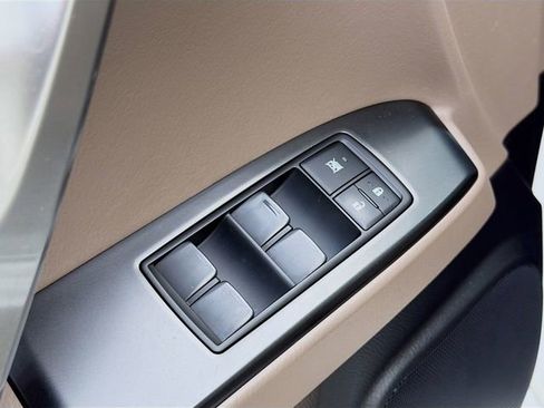 Used 2023 Lexus GX 460 Premium image 24