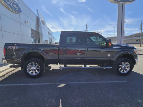Used 2012 Ford F350 Lariat w/ Lariat Ultimate Pkg image 2