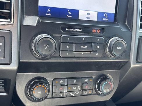 Used 2020 Ford F250 XLT w/ XLT Premium Package AWD/4WD image 33