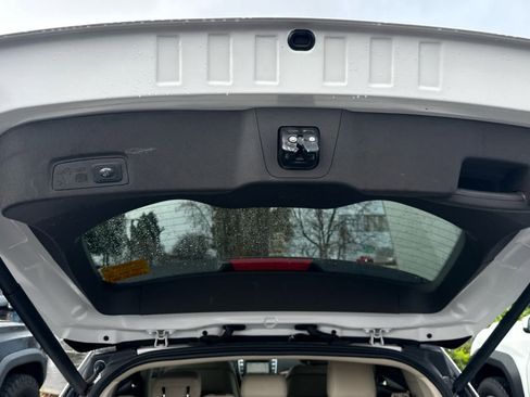 Used 2017 Lincoln MKC Select w/ Select Plus Package image 35