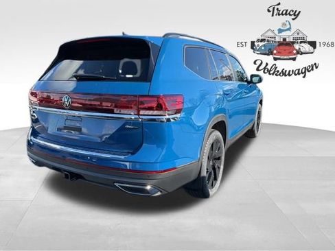New 2026 Volkswagen Atlas SE image 7