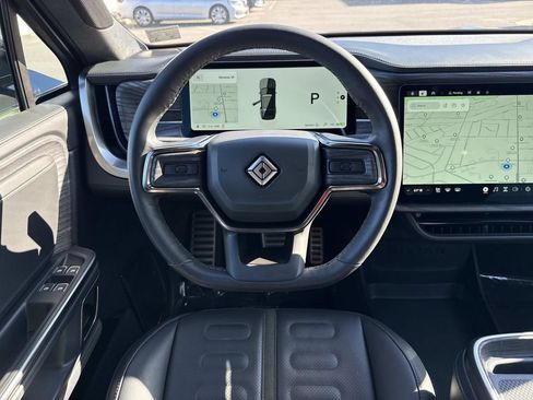 Used 2023 Rivian R1S Launch Edition AWD/4WD image 13