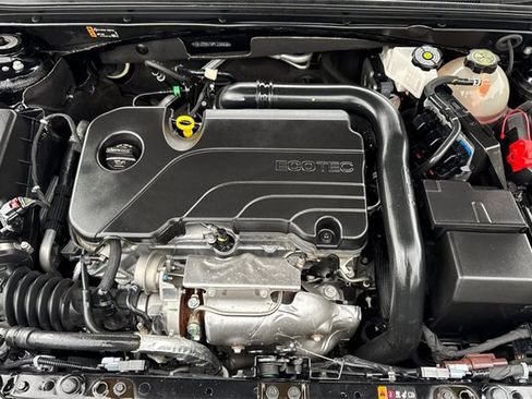 Used 2023 Chevrolet Malibu LT image 55