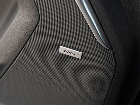 Used 2021 GMC Yukon Denali w/ Denali Premium Package image 27