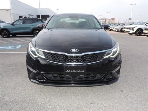 Used 2020 Kia Optima LX image 2
