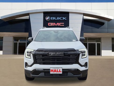 New 2026 GMC Terrain Elevation w/ Elevation Premium Package image 2