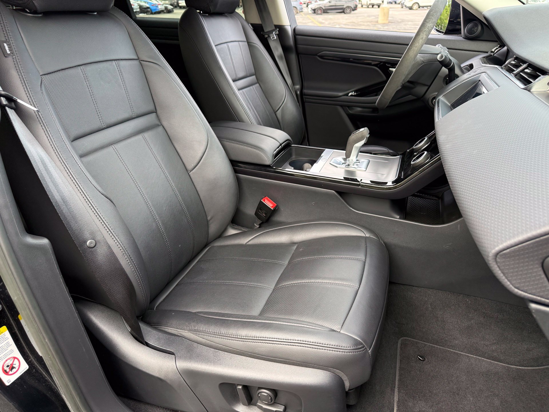 Used 2023 Land Rover Range Rover Evoque S AWD/4WD image 26