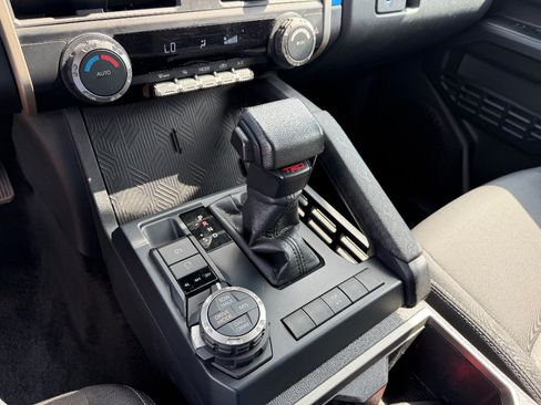 Used 2024 Toyota Tacoma TRD Off-Road AWD/4WD image 29