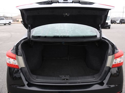 Used 2015 Nissan Sentra SV image 11