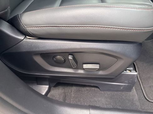 Used 2026 Ford Explorer Active w/ Active Comfort Package RWD image 31