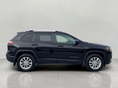 Used 2021 Jeep Cherokee Latitude AWD/4WD image 36
