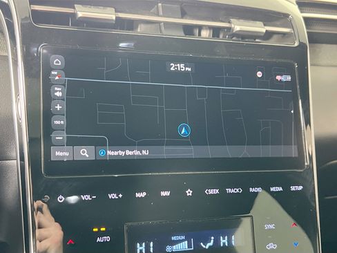 Used 2023 Hyundai Santa Cruz Limited image 13