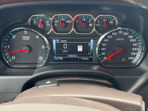 Used 2018 Chevrolet Silverado 1500 High Country AWD/4WD image 4