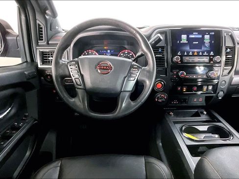 Used 2023 Nissan Titan PRO-4X w/ Pro-4x Convenience Package image 7