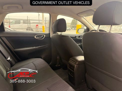 Used 2017 Nissan Sentra SV image 9
