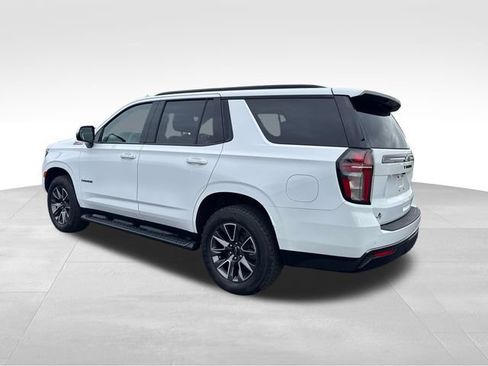 Used 2021 Chevrolet Tahoe Z71 w/ Z71 Signature Package AWD/4WD image 3
