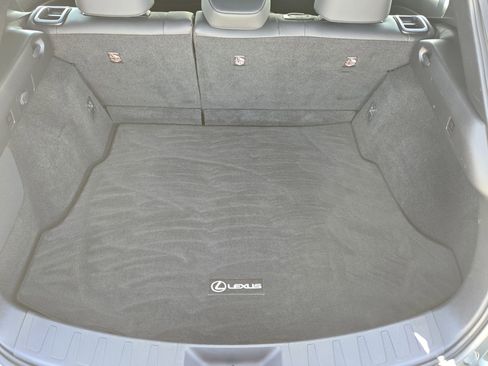 Used 2021 Lexus UX 200 w/ Premium Package image 33