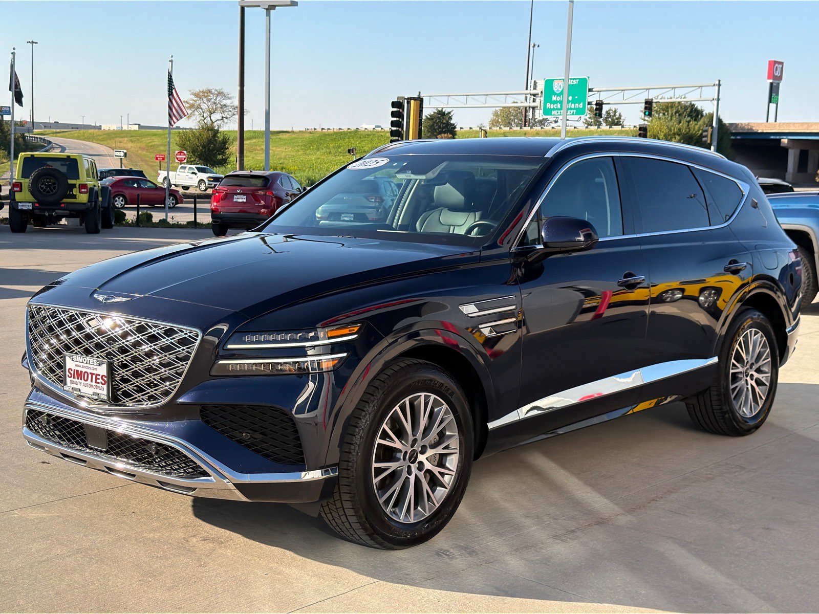 Used 2025 Genesis GV80 2.5T Standard AWD/4WD image 4