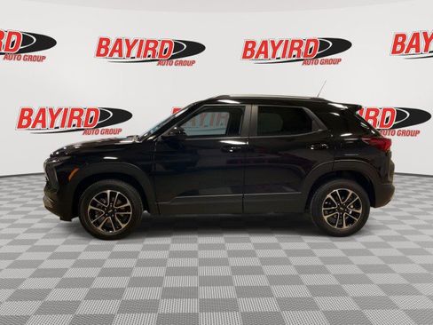 Used 2025 Chevrolet TrailBlazer LT image 6