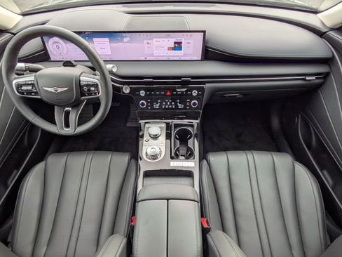 Used 2025 Genesis G80 2.5T AWD/4WD image 14