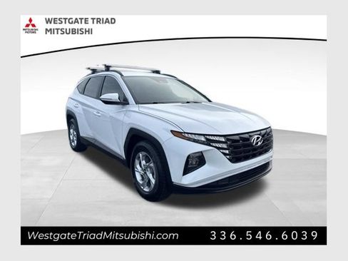 Used 2022 Hyundai Tucson SEL FWD image 1