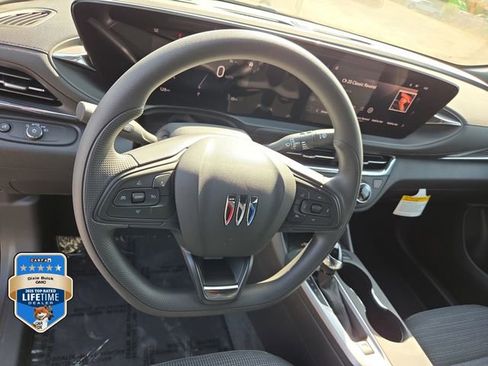 New 2026 Buick Envista Preferred w/ Convenience II Package FWD image 17
