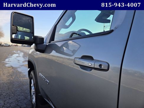 Used 2025 Chevrolet Silverado 3500 LT image 31