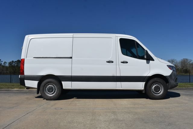 Used 2019 Mercedes-Benz Sprinter 144 image 3