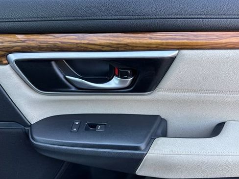Used 2018 Honda CR-V EX image 21