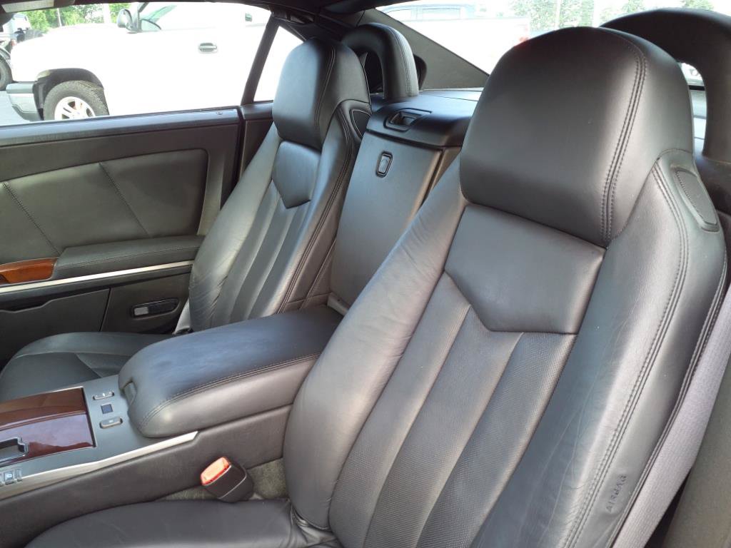 Used 2005 Cadillac XLR RWD image 23