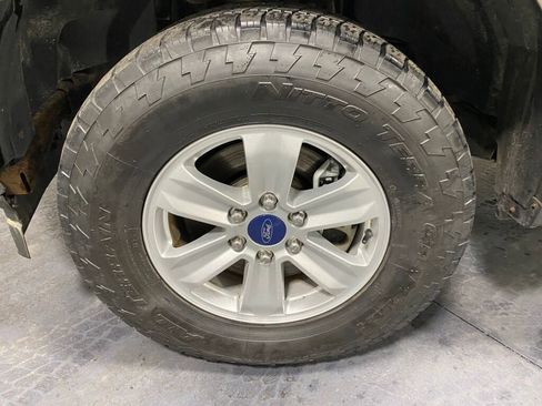 Used 2019 Ford F150 XLT w/ Equipment Group 301A Mid image 5