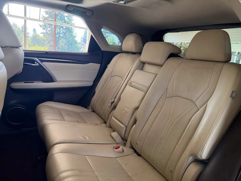 Used 2017 Lexus RX 350 FWD w/ Luxury Package image 19