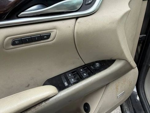 Used 2013 Cadillac XTS Platinum w/ Driver Assist Package FWD image 11