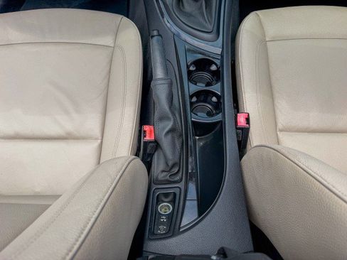 Used 2013 BMW 128i Convertible RWD image 17