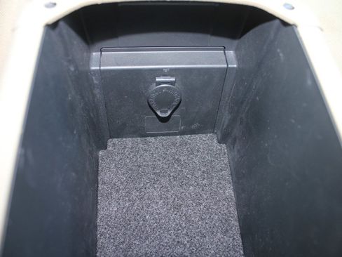 Used 2010 Toyota RAV4 AWD image 23