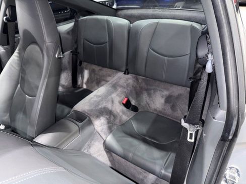 Used 2005 Porsche 911 Carrera image 8