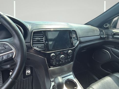 Used 2019 Jeep Grand Cherokee High Altitude AWD/4WD image 14