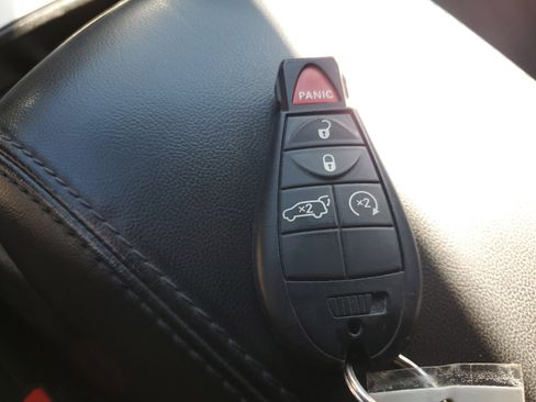 Used 2013 Jeep Grand Cherokee Laredo image 28