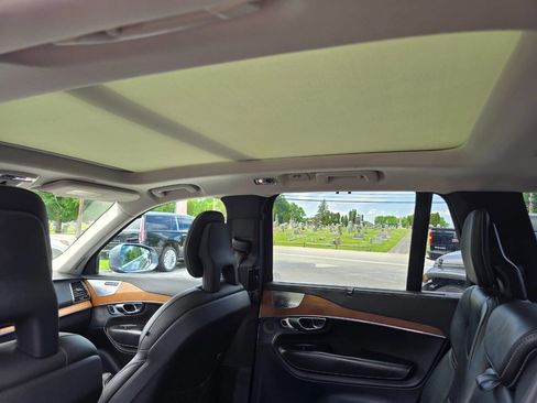 Used 2016 Volvo XC90 T6 Inscription AWD/4WD image 29
