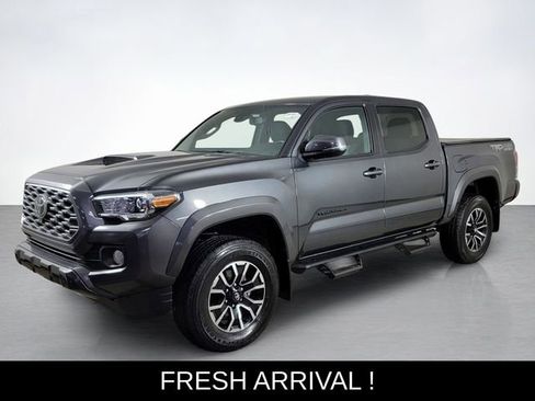 Used 2023 Toyota Tacoma TRD Sport w/ Advanced Technology Package AWD/4WD image 7