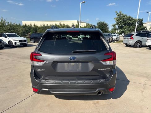 Used 2020 Subaru Forester Limited w/ Popular Package #3 AWD/4WD image 6