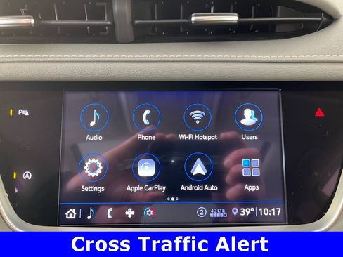 Used 2020 Cadillac XT5 Premium Luxury w/ LPO, Floor Liner Package image 7