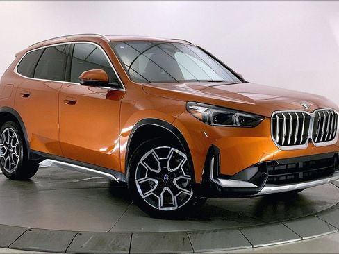 Certified 2025 BMW X1 xDrive28i AWD/4WD image 1