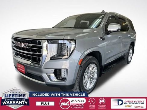 Used 2023 GMC Yukon SLT w/ SLT Luxury Package AWD/4WD image 4