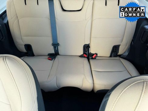 Used 2021 Jeep Wrangler Unlimited Sahara image 25